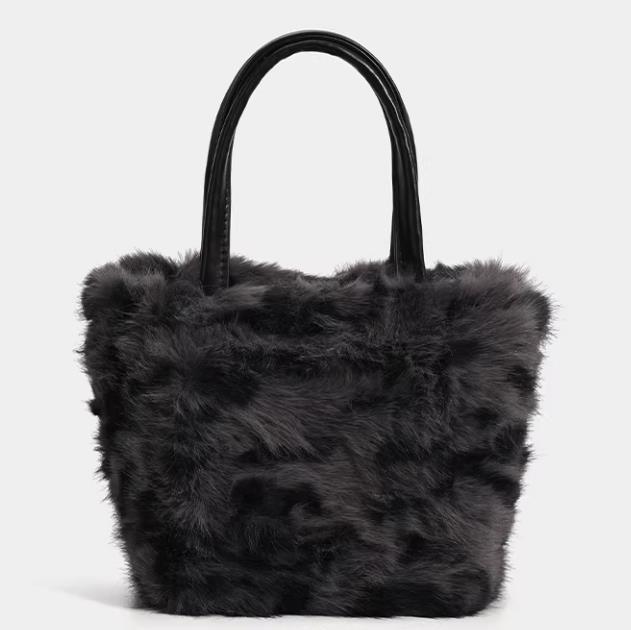 Leopard print plush mini tote bag, women's new autumn/winter style, fluffy handbag, commuter shoulder bag.