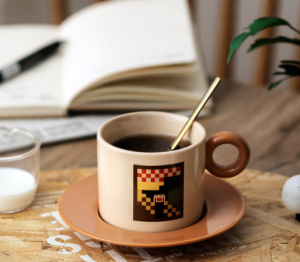 Creative Pixel Art Ceramic Coffee Cup & Saucer Set – Artistic Vintage Style, Home & Café Use